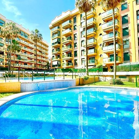 Primera línea playa Torremolinos Exterior foto