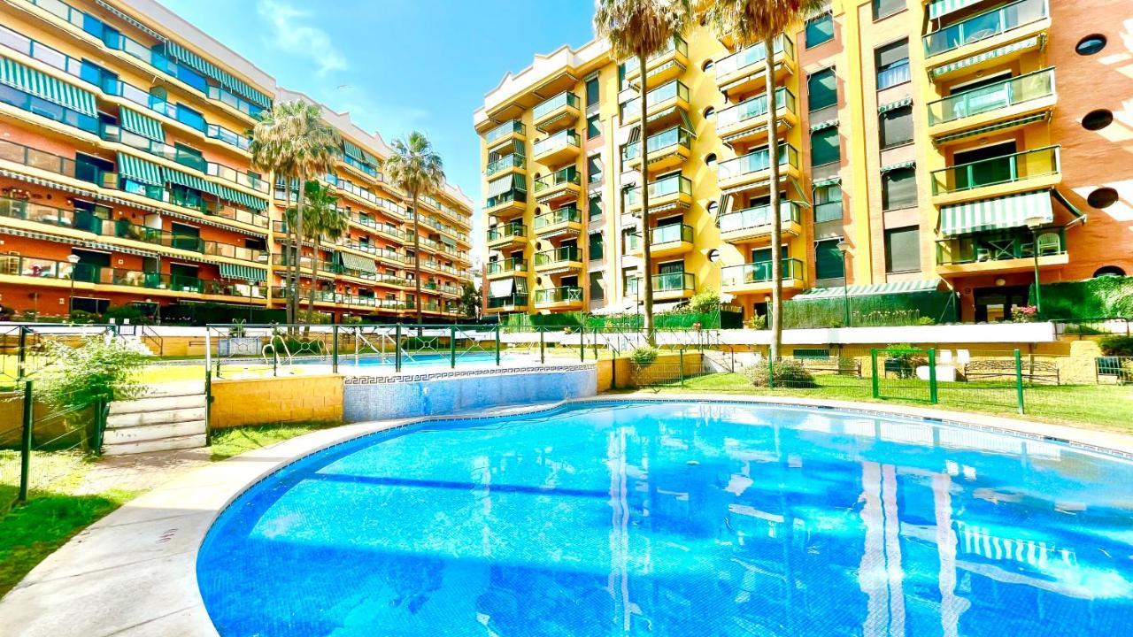 Primera línea playa Torremolinos Exterior foto